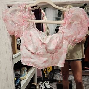 Girly Pouf Sleeve Crop Nwt